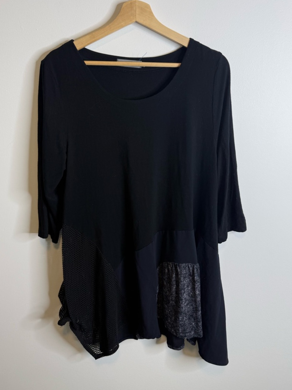 Alembika Swing Top black size 4 tunic